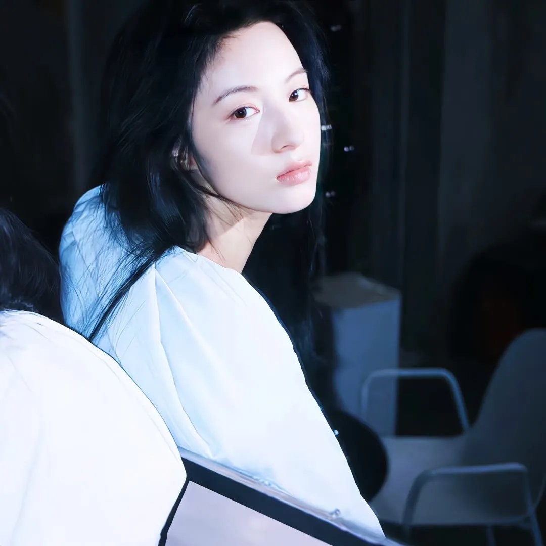 大老千与小妖精